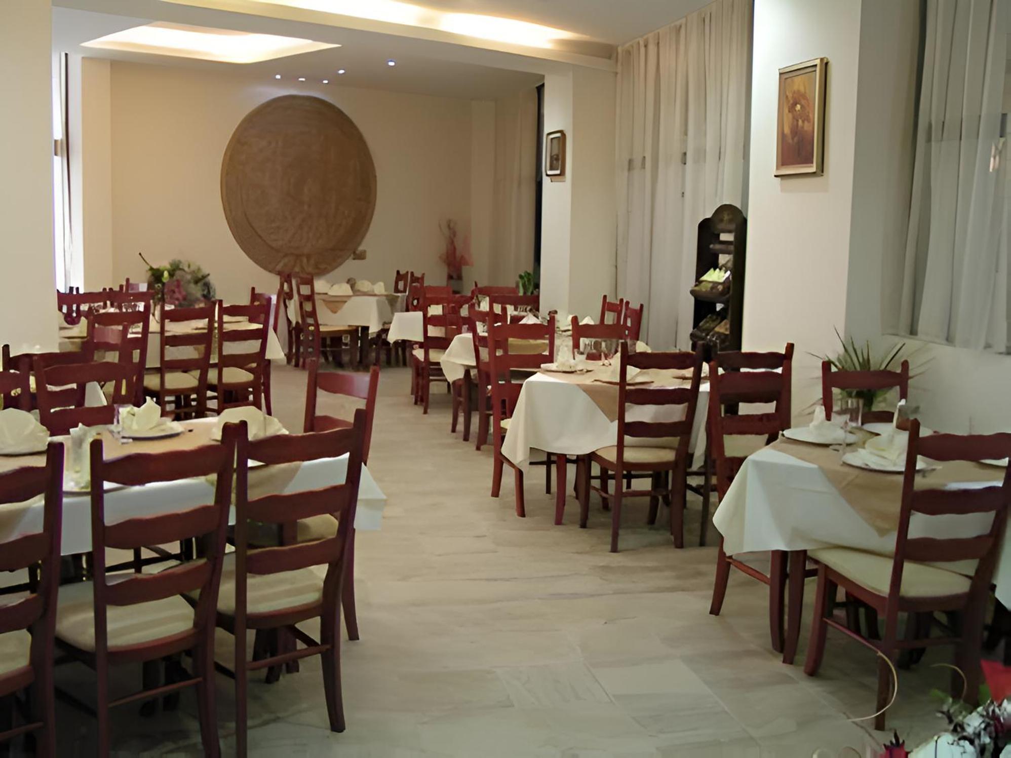 Dafovska Hotel Παμπόροβο Εξωτερικό φωτογραφία