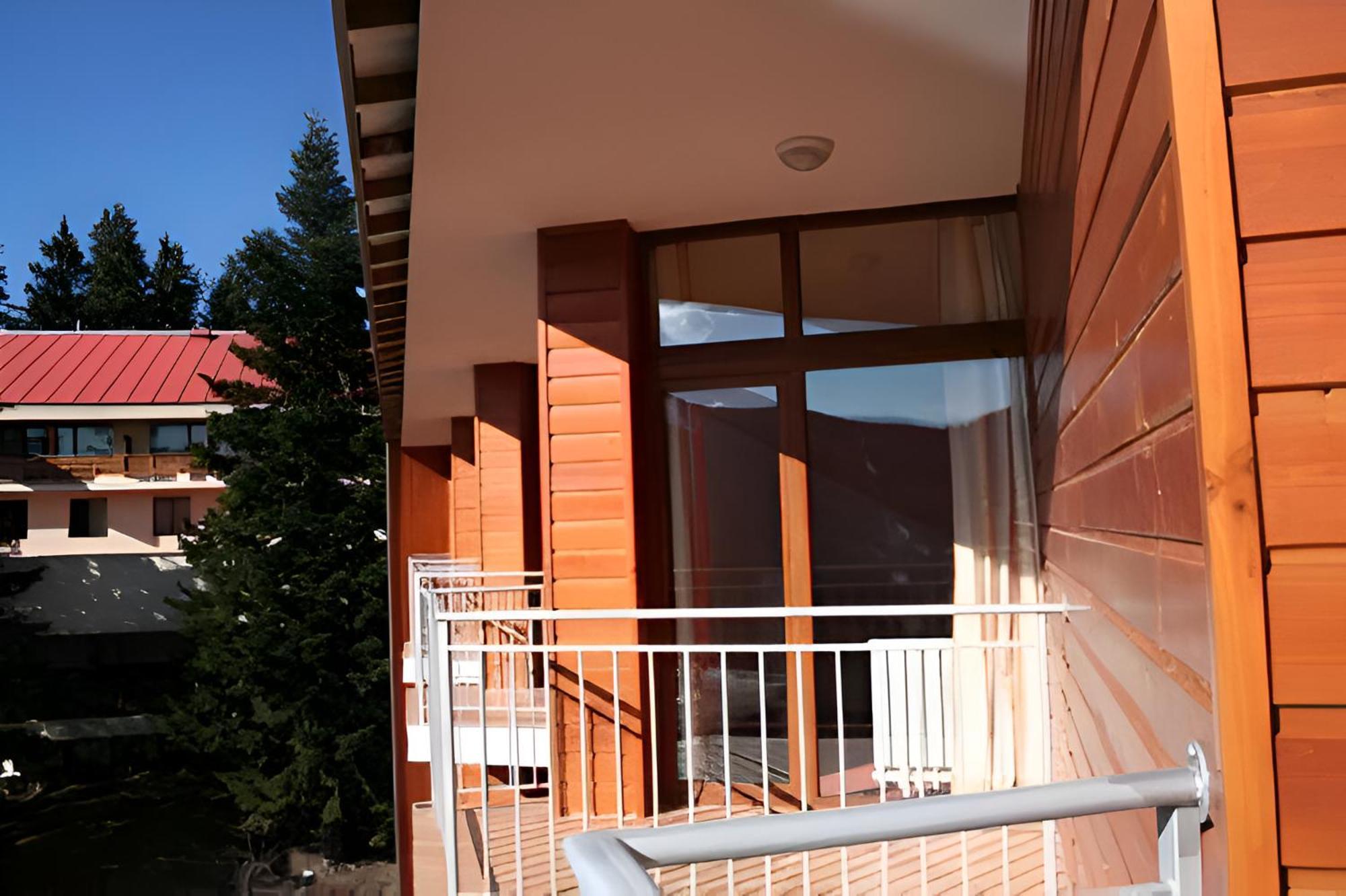 Dafovska Hotel Παμπόροβο Εξωτερικό φωτογραφία