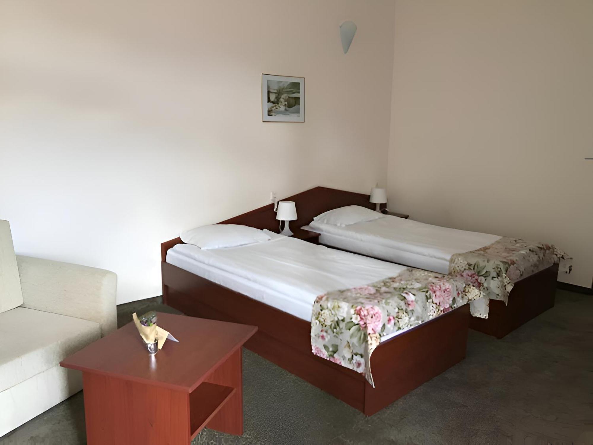 Dafovska Hotel Παμπόροβο Εξωτερικό φωτογραφία