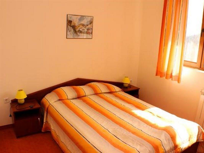 Dafovska Hotel Παμπόροβο Εξωτερικό φωτογραφία